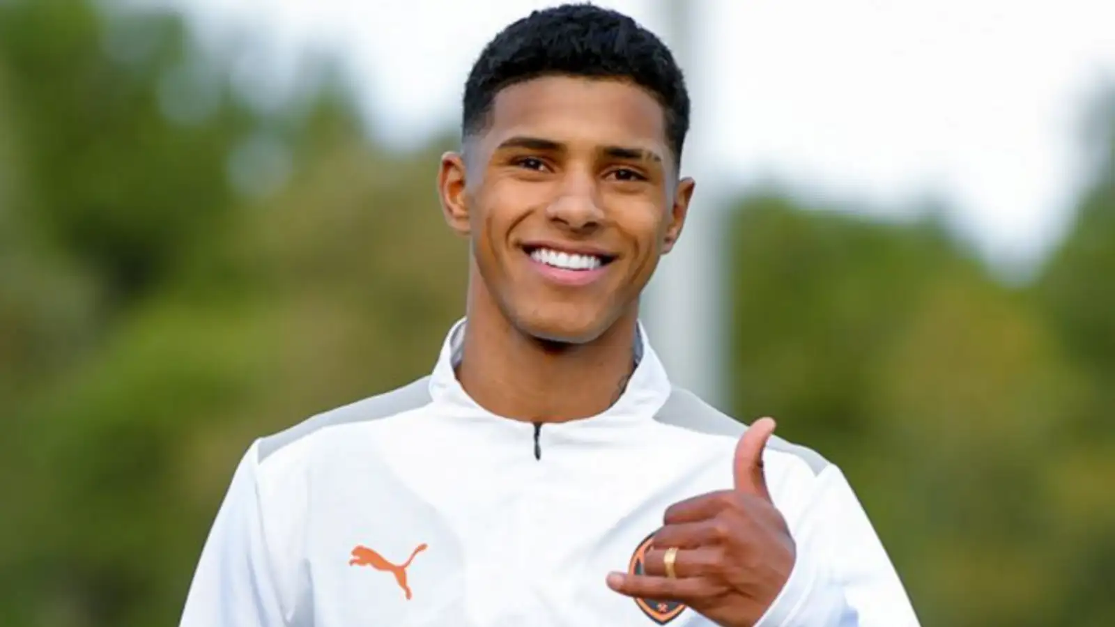 Descubra quem é Vinícius Tobias, ex-Real Madrid, que tatuou o nome de uma bebê que descobriu não ser sua filha?